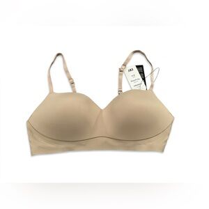 EBY Pain Free T-Shirt Bra Nude Seamless Wireless Size L NWT